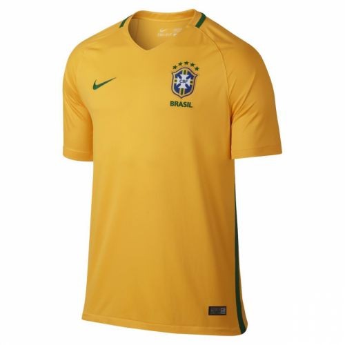 Детская форма Сборная Бразилии 2016/2017 (комплект: футболка + шорты + гетры)